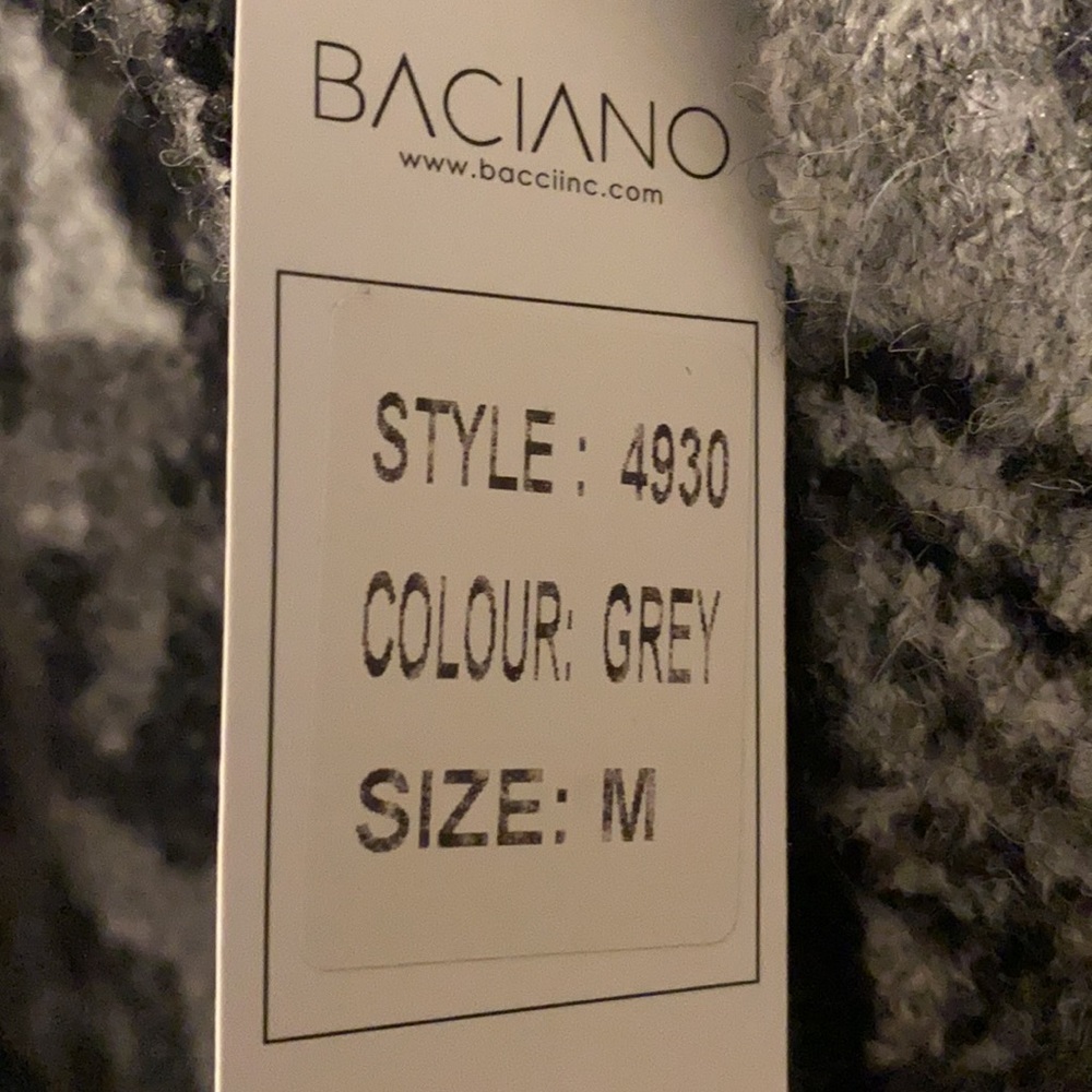 NWT Beautiful Sweater Jacket from BACIANO - Picture 2 of 7